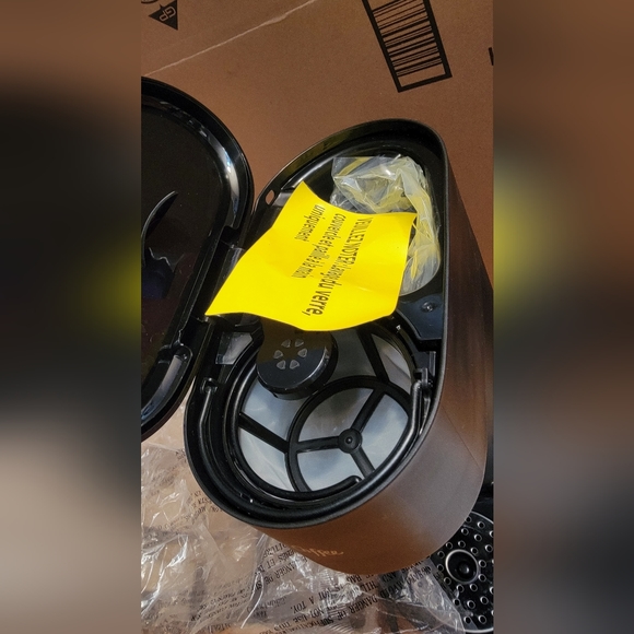 Mr. Coffee Iced and Hot Coffee Maker, Single Serve Coffee Machine with 22-Ounce - Picture 10 of 16